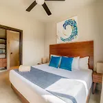 Tranquil Stay Onsite Pool Gym And Playground